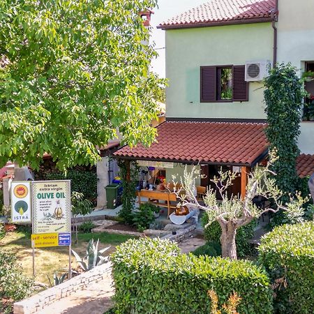 Magic Holiday Apartment Bale Exterior foto