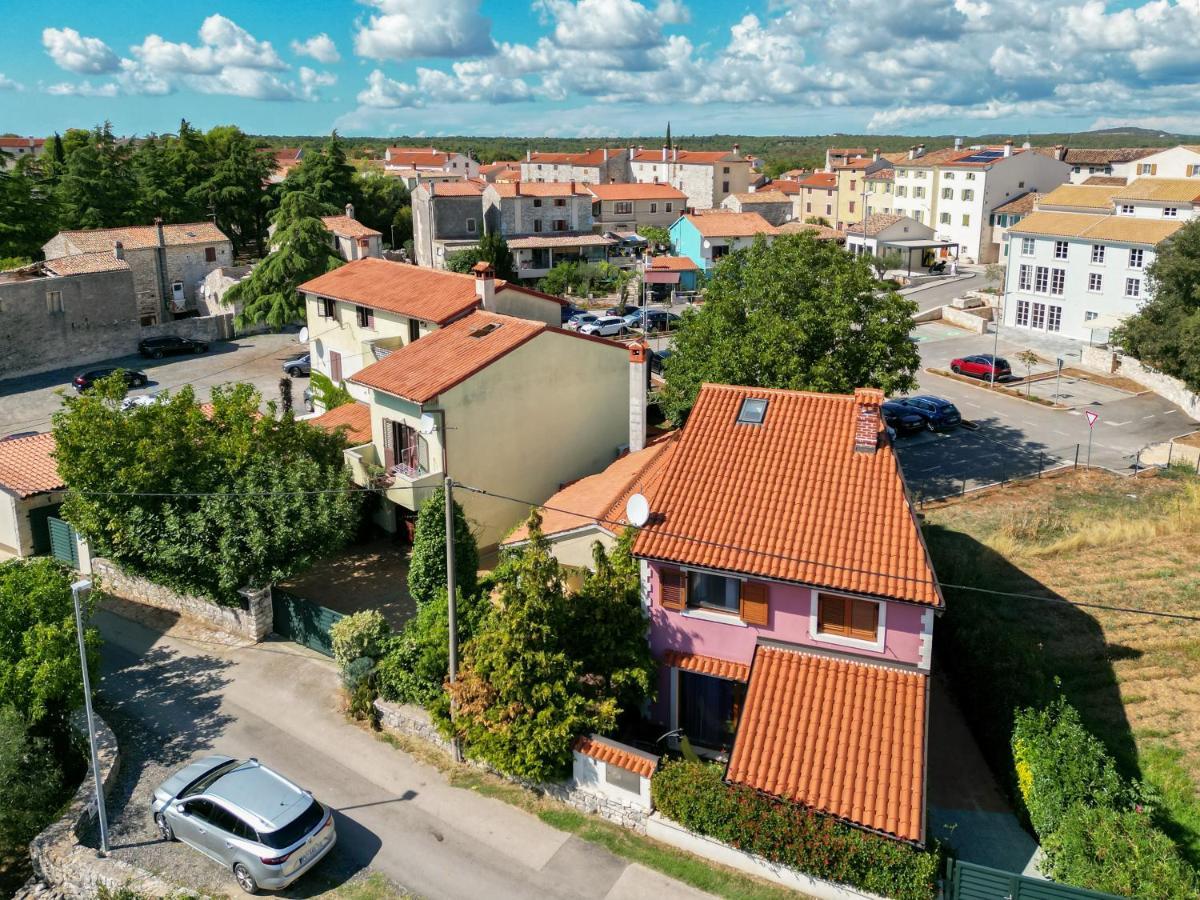 Magic Holiday Apartment Bale Exterior foto